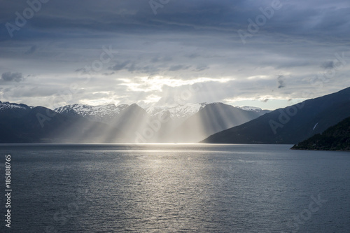 Fototapete Sonnenuntergang in Norwegen