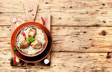 Meat cutlets and pasta