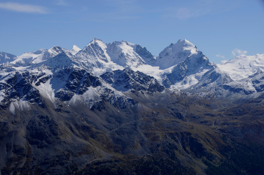 Swiss Alps: Snowmountain-Panorama from Julier in the upper Engadin  | Schweizer Alpen: Bergpanorama vom Julier im Oberengadin