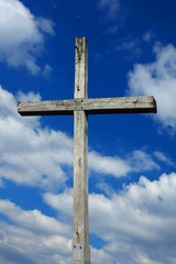 Gipfelkreuz auf dem Hesselberg, Bayern, Deutschland