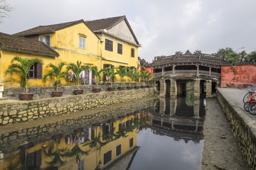 Fototapeta premium Japanese Bridge Hoi An Vietnam