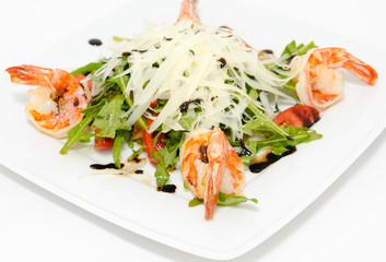 salad with shrimps