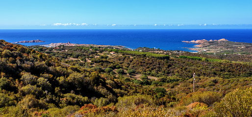 Sardinien Mittelmeer Dorf Wald