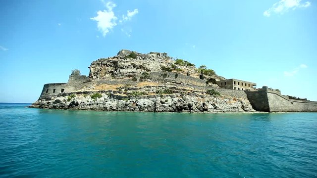 Moving Camera around Spinalonga venetians fortress, Crete