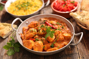 chicken with cream and spice