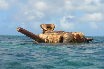 The submerged Sherman tank  of World War II, fought on the island of Saipan 
 - obrazy, fototapety, plakaty
