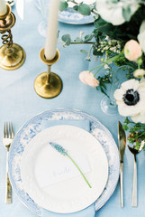 blue and white wedding dining table