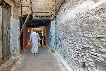 Obraz na płótnie Canvas street in old medina in Marrakech