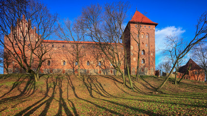 Nidzica - Gotycki zamek krzyżacki © Janusz Lipiński
