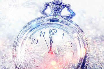 Obraz na płótnie Canvas Twelve o'clock - new year's eve