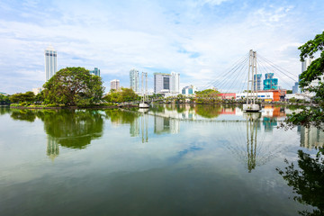 Fototapeta premium Colombo city skyline view
