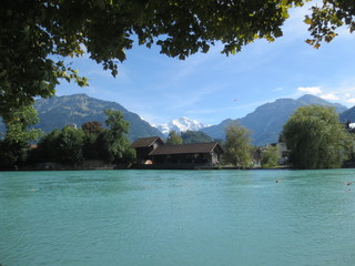 Fototapeta na wymiar Suiza en verano