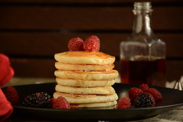 pancakes with honey
