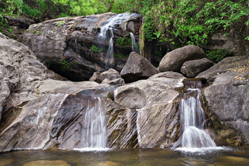 Fototapeta na wymiar Lukkam waterfalls, India