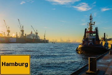 Fototapeta premium Schild Hamburger Hafen