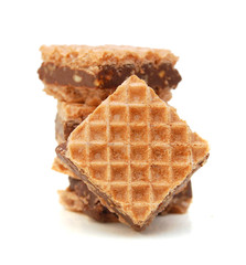 Crunchy chocolate and hazelnut filled wafer candies