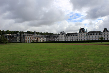 Fototapeta na wymiar Saint-Maurice-Saint-Germain - Château des Vaux