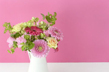 ガーベラ　バラ　ブーケ　背景素材