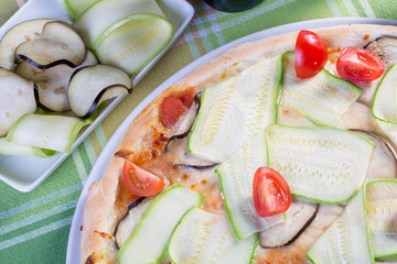 close up of vegetarian italian pizza