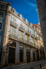Fototapeta na wymiar Blue-white wall tiles in Lisbon in Portugal on telenemnt house