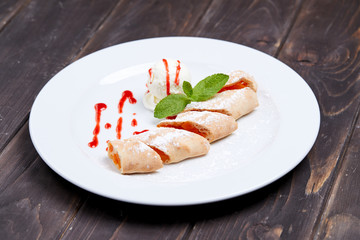 strudel with ice cream