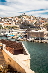 Vue sur Marseille, le Vieux Port et Notre-Dame de la Garde