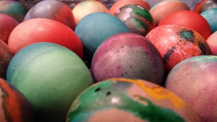 Fototapeta na wymiar crowd of colored eggs