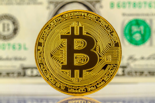 Bitcoin mit Dollarnote