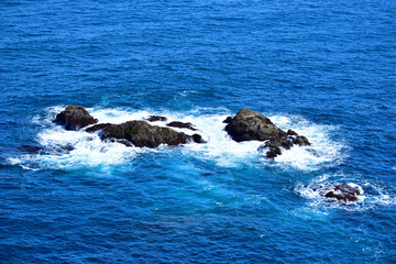 Fototapeta premium 太平洋の荒波が作り出す情景