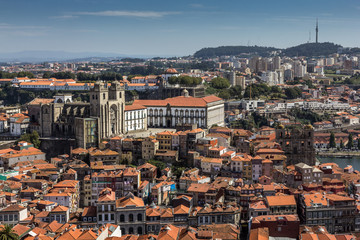 Fototapeta na wymiar Porto cathedral (Sé) seen from Torre dos Clérigos