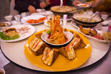Taiwan's famous seafood restaurant, lobster sandwiches, is the restaurant's special menu, lobster...