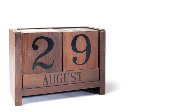 Wooden Perpetual Calendar set to August 29th