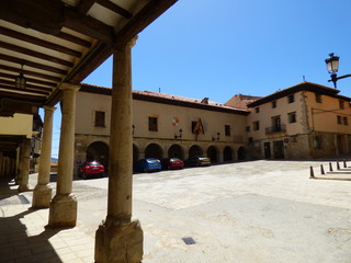 Fototapeta premium Mosqueruela, localidad de la comarca Gúdar-Javalambre en la provincia de Teruel, en la Comunidad Autónoma de Aragón, España.