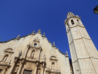 Iglesia de Alcalá de Chivert ​/ Xivert, pueblo de la provincia de Castellón, en la Comunidad Valenciana, España. Pertenece a la comarca del Bajo Maestrazgo