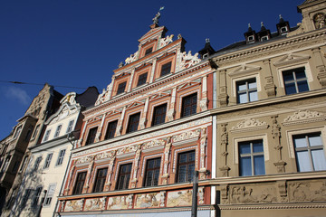 Fototapeta na wymiar Marktstraße in Erfurt mit historischer Häuserzeile