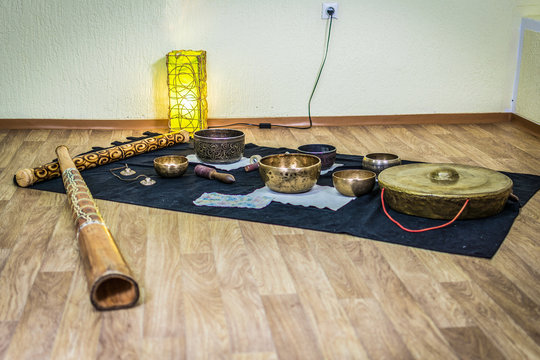 Tibetan sound massage