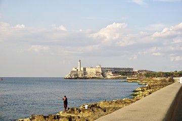 Fototapeta na wymiar Malecon walk in Havana