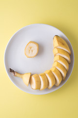 sliced banana plate