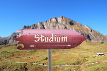 Schild 250 - Studium