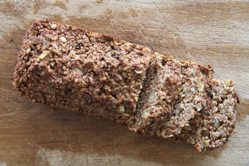 Lentil Loaf with Slices