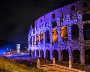 Il Colosseo by night 