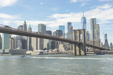 Obraz premium Brooklyn Bridge I Widok Dolnego Manhattanu