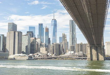 Naklejka premium Brooklyn Bridge I Widok Dolnego Manhattanu