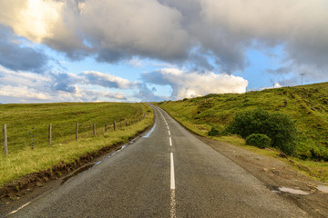 Fototapeta na wymiar An empty road in the Isle of Skye, Scotland