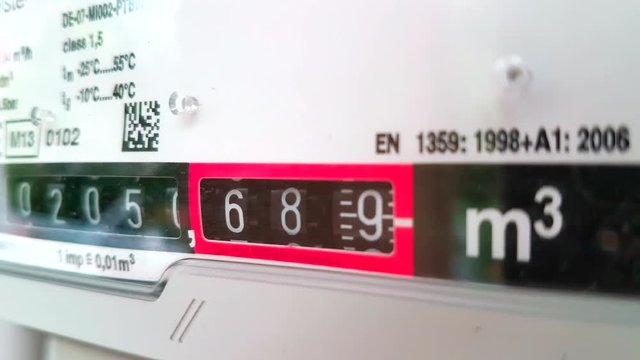 Timelapse of gas meter counting in 4k