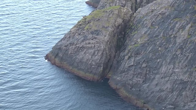 Norwegen, Norge, Nordkapp, Nordkap, Finnmark, Honningsv&aring;g, Mager&oslash;ya, Mager&oslash;y, Norden, n&ouml;rdlichster Punkt Europas, Kugel, Denkmal, Klippe, Schiefer, Barentsee