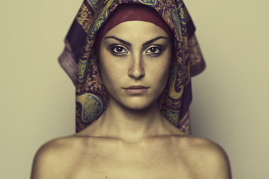 ragazza sarda