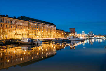 Obraz premium Helsinki, Finland. View Of Pier With Boats And Pohjoisranta Street