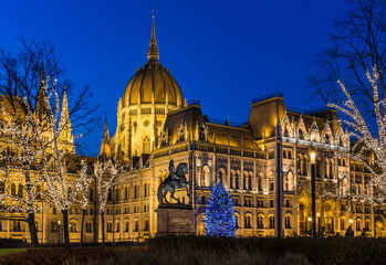 Fototapeta na wymiar Famous places in Budapest