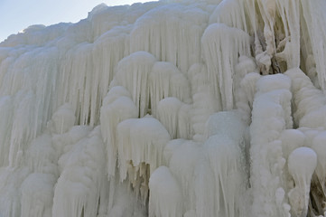 Obraz premium Winter landscape frozen waterfalls